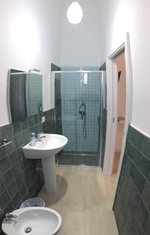 Casa Theodor B&B Napoli Bagian luar foto